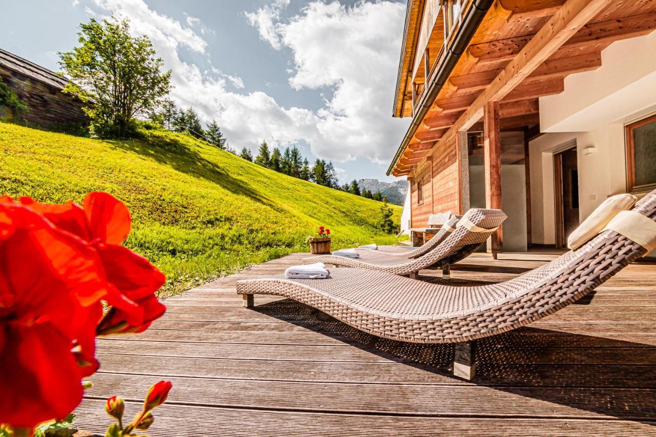 B&B - Hotel Ciasa Rue Blanch San Cassiano  Exterior foto